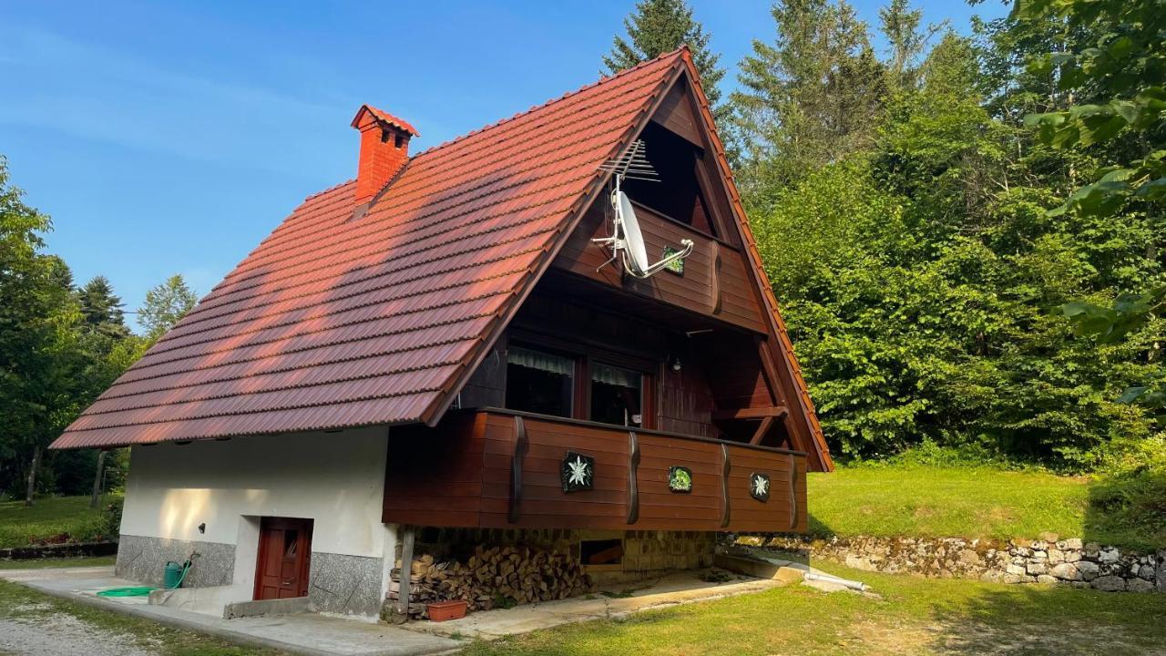 Holiday Home Bozica Lokve Ngoại thất bức ảnh