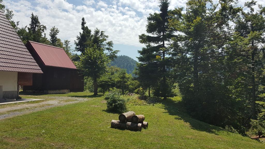Holiday Home Bozica Lokve Ngoại thất bức ảnh